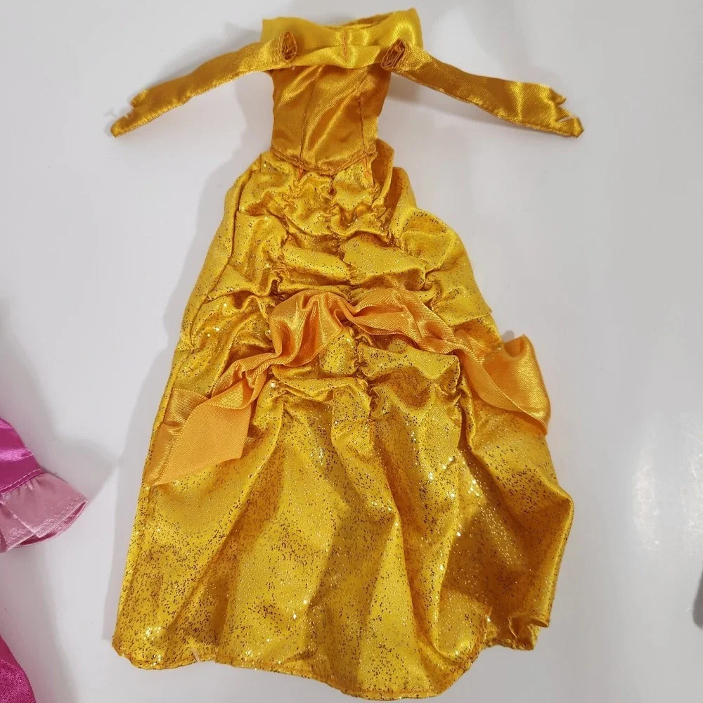 Disney Store 2024 Beauty & Beast Belle Doll Deluxe Gift Set Gaston Incomplete